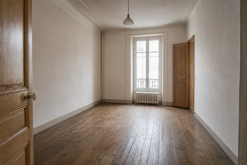 Après — Appartement ancien vidé après succession