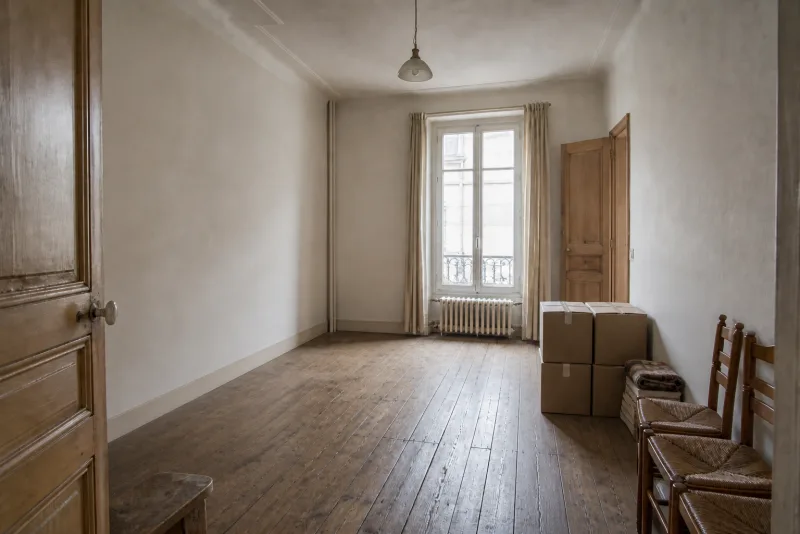 En cours — Appartement ancien vidé après succession